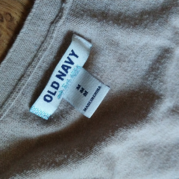 Old Navy cardigan - Picture 2 of 2